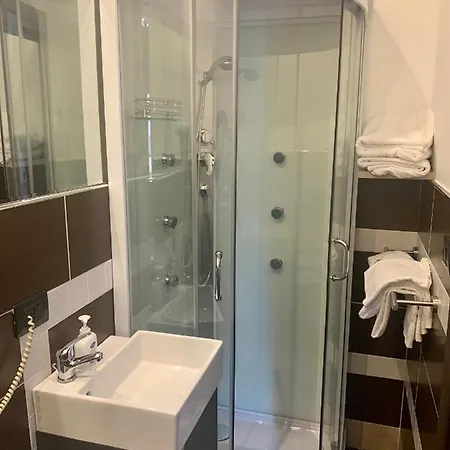 Adriatico 3* ジュリアノーヴァ