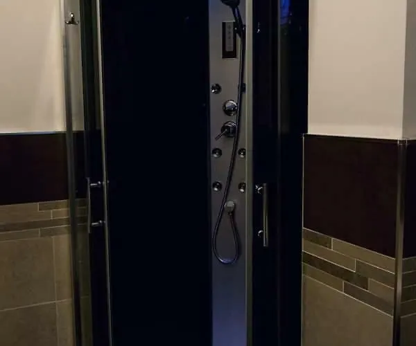 Oda ve Kahvaltı Adriatico